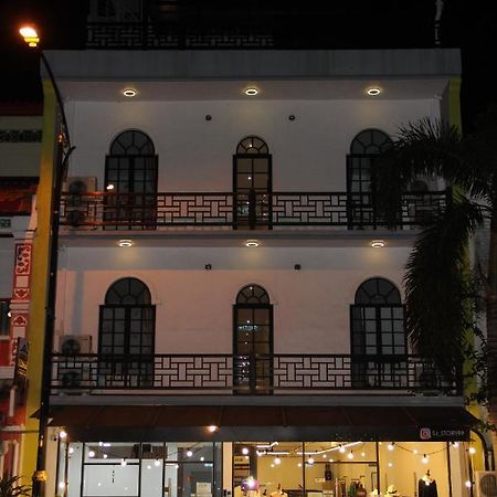 Hotel Decentraland Kuala Terengganu Ngoại thất bức ảnh