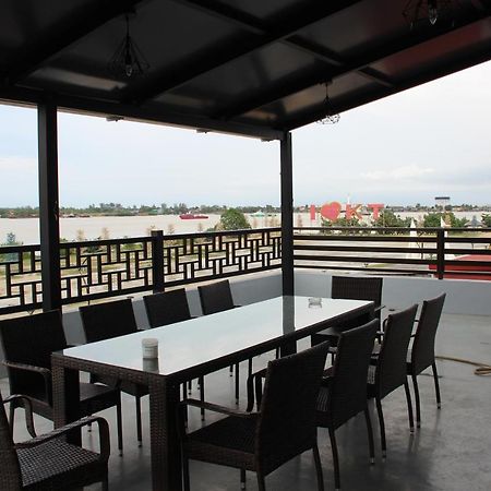Hotel Decentraland Kuala Terengganu Ngoại thất bức ảnh
