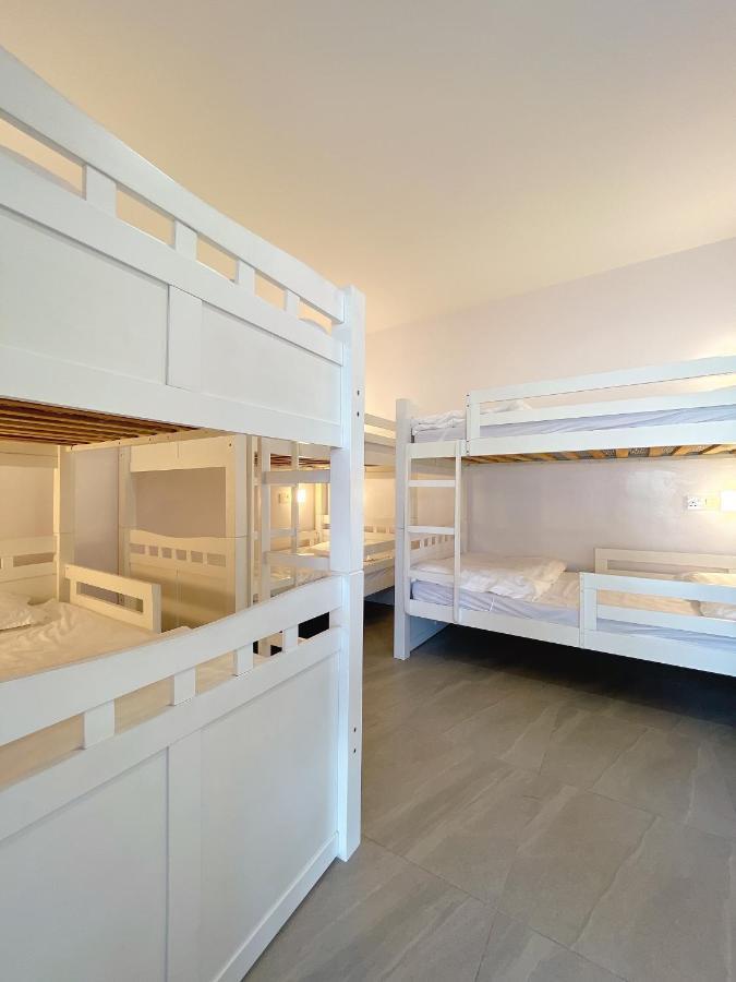Hotel Decentraland Kuala Terengganu Ngoại thất bức ảnh