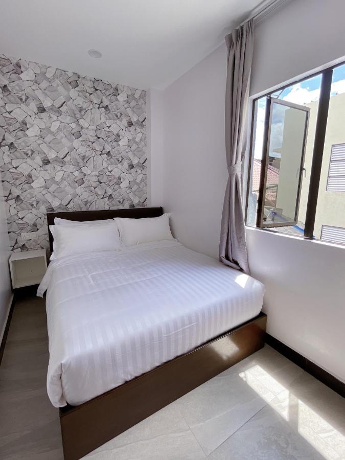 Hotel Decentraland Kuala Terengganu Ngoại thất bức ảnh
